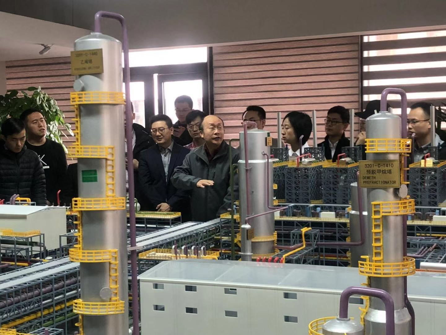 清华大学MEM团队一行参访创世大发 清华大学MEM团队一行参访创世大发